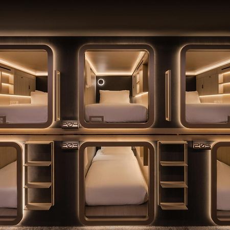 Cube Social Boutique Capsule Hotel At Boat Quay Singapur Exteriér fotografie