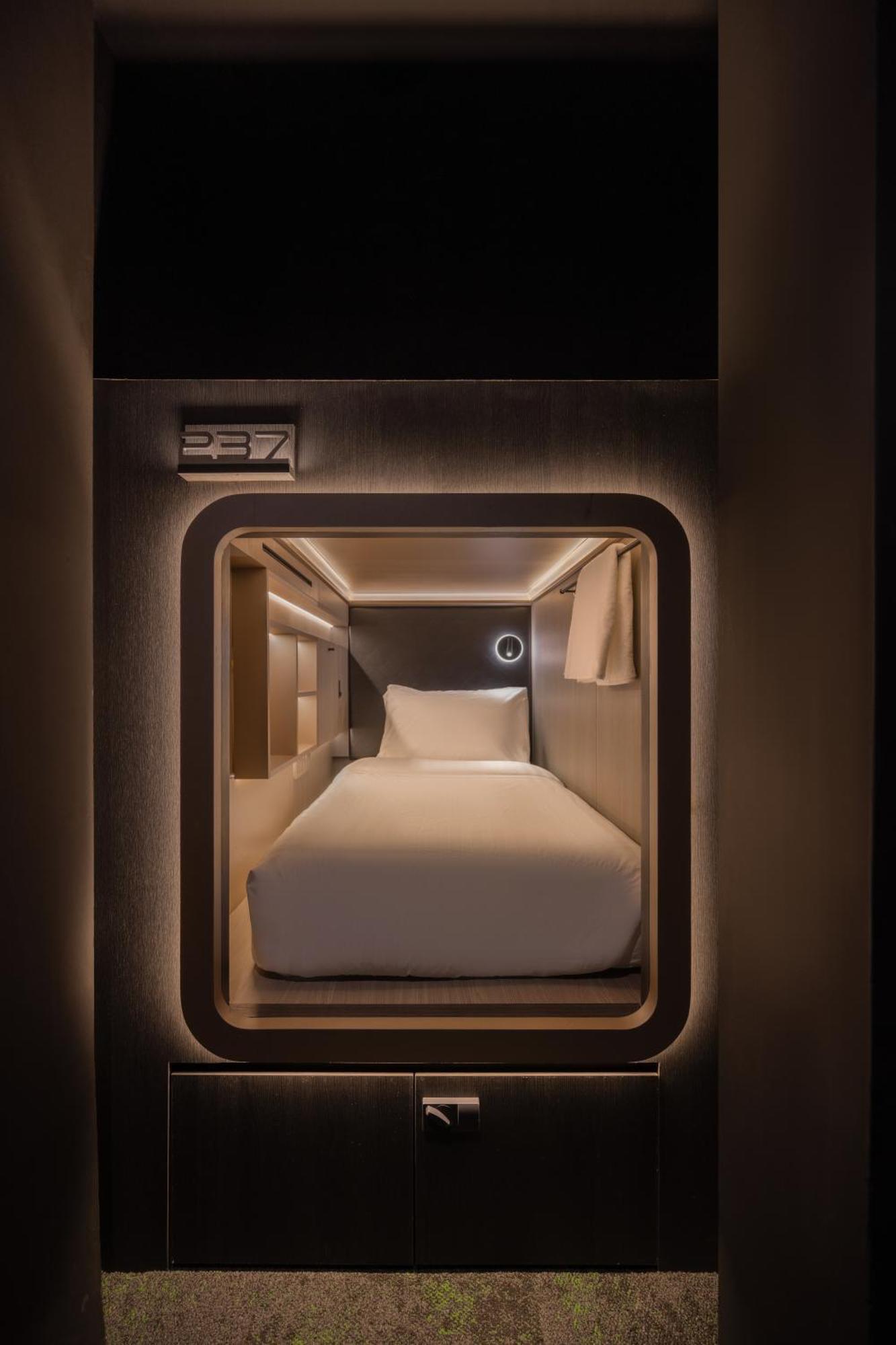 Cube Social Boutique Capsule Hotel At Boat Quay Singapur Exteriér fotografie