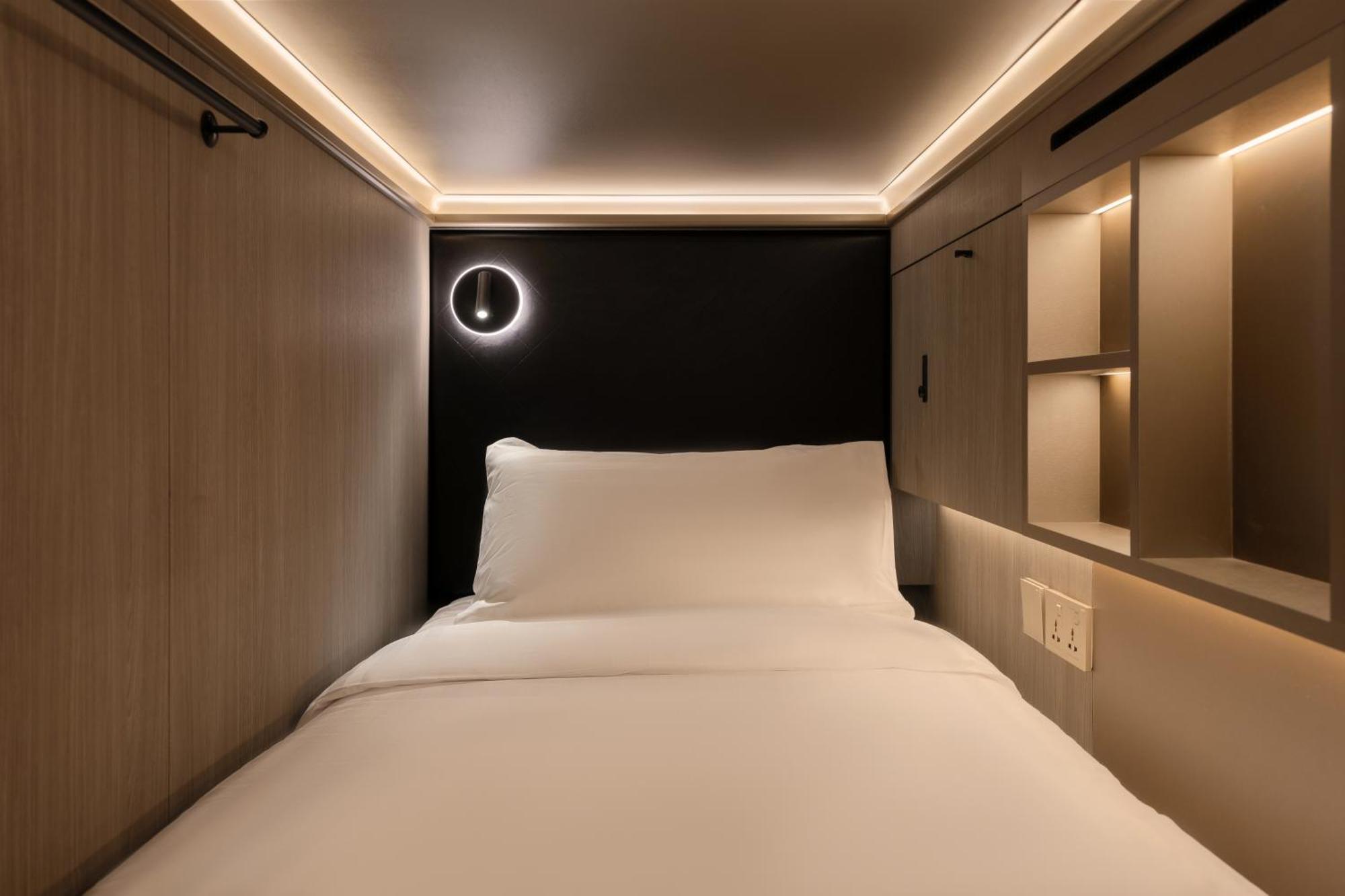 Cube Social Boutique Capsule Hotel At Boat Quay Singapur Exteriér fotografie